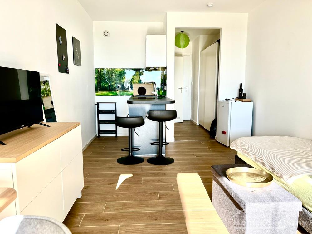 Wohnung zur Miete Wohnen auf Zeit 1.290 € 1 Zimmer 33 m²<br/>Wohnfläche ab sofort<br/>Verfügbarkeit St. Ulrich München 80687