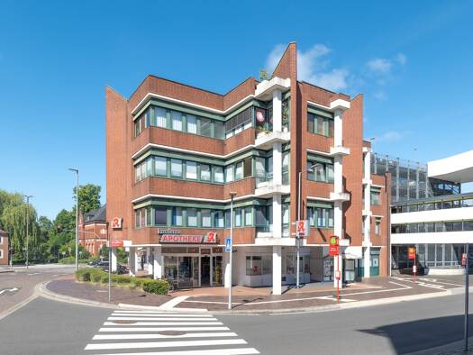 Praxisfläche zur Miete 3.120 € 9 Zimmer 240 m² Bürofläche Stockhausstraße 1 Stade Stade 21680