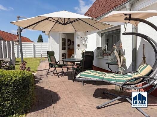 Reihenendhaus zum Kauf 249.000 € 7 Zimmer 214,2 m² 1.091 m² Grundstück Lützow Lützow 19209