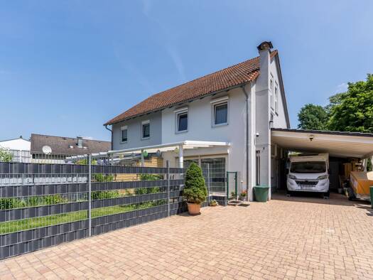 Doppelhaushälfte zum Kauf 489.000 € 6 Zimmer 136,3 m² 359 m² Grundstück Unterlauchringen Lauchringen 79787
