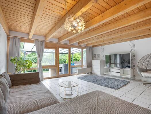 Doppelhaushälfte zum Kauf 469.000 € 4 Zimmer 123,7 m² 391 m² Grundstück Adendorf Adendorf 21365