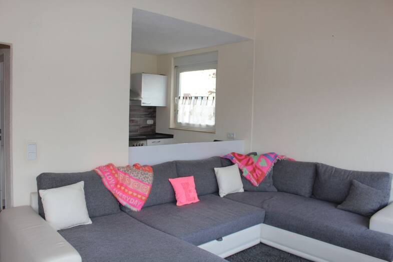 Maisonette zum Kauf provisionsfrei 298.000 € 2 Zimmer 78 m² Dachgeschoss, 2. Geschoss frei ab sofort Drais Mainz 55127