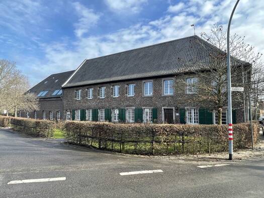 Wohnung zur Miete 700 € 2 Zimmer 70 m² frei ab sofort Dycker Weinhaus 7 Rath Jüchen 41363