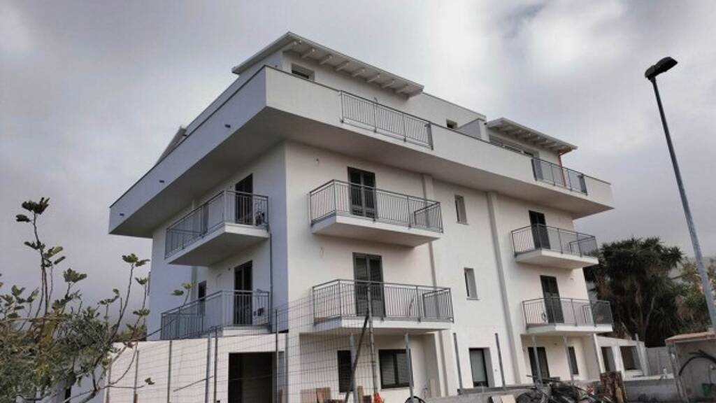 Wohnung zum Kauf 215.000 € 2 Zimmer 130 m² Terrasini 90049