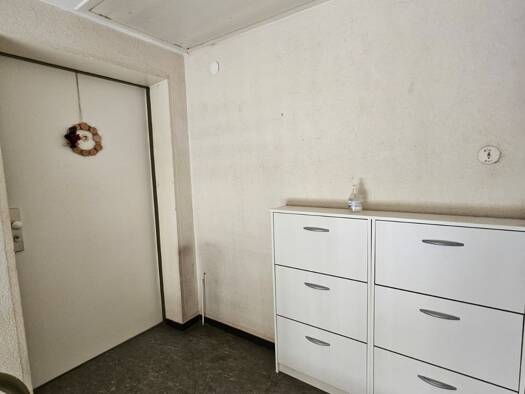 Wohnung zur Miete 1.100 € 3 Zimmer 78 m² Geschoss 3/4 frei ab 01.12.2026 Melanchthonstraße 33 Bad Cannstatt Stuttgart 70374