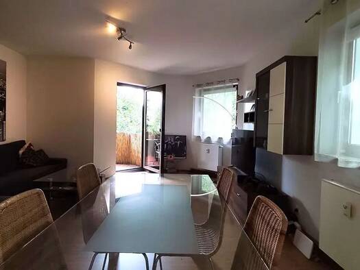 Wohnung zur Miete 1.090 € 2 Zimmer 63 m² Geschoss 3/4 Ostend Frankfurt am Main 60314