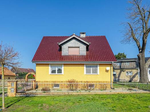 Einfamilienhaus zum Kauf 444.000 € 6 Zimmer 155 m² 808 m² Grundstück Groß Leuthen Märkische Heide 15913