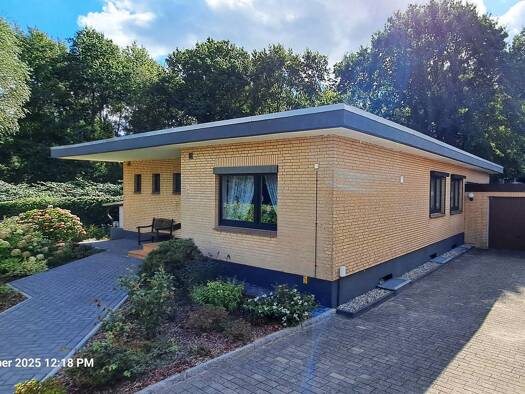 Bungalow zum Kauf provisionsfrei 415.000 € 5 Zimmer 120 m² 529 m² Grundstück frei ab sofort Stade 21680