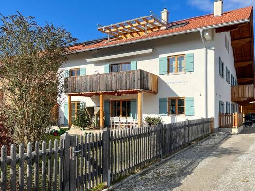 Wohnung zur Miete 1.600 € 3 Zimmer 111 m² 1. Geschoss Schloßberg Stephanskirchen 83071