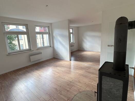 Wohnung zur Miete 420 € 2,5 Zimmer 60 m² Geschoss 3/5 frei ab sofort Franz-Petrich-Straße 7 Innenstadt Gera 07545