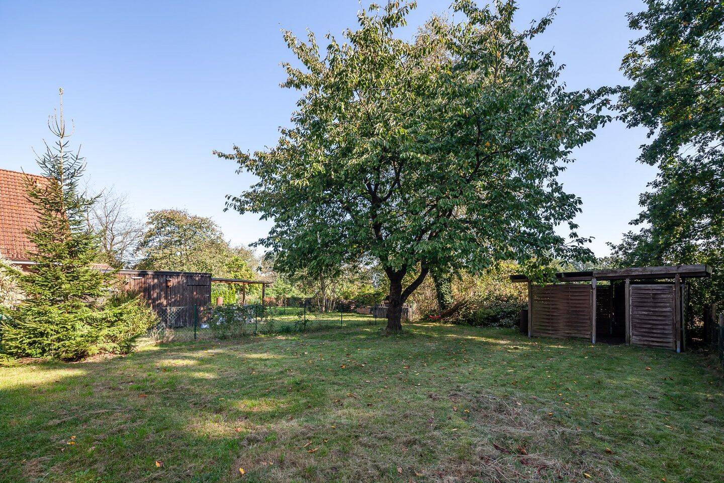 Property thumbnail 11