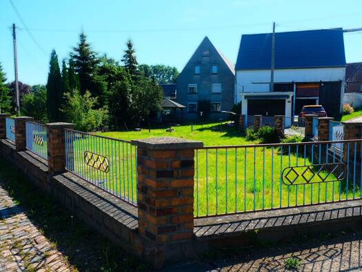 Bauernhaus zum Kauf 170.000 € 150 m² 9.000 m² Grundstück frei ab sofort Ziegra Döbeln 04720