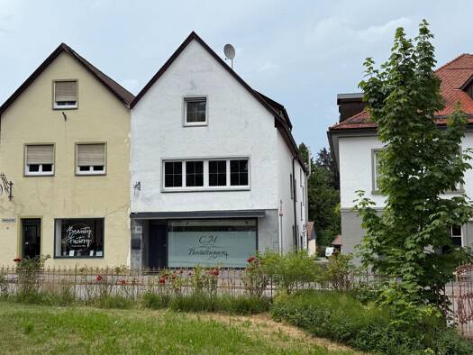 Mehrfamilienhaus zum Kauf 690.000 € 12 Zimmer 368 m² 182 m² Grundstück Isny Isny im Allgäu 88316