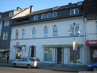 Wohnung zur Miete 755 € 4 Zimmer 137 m² Dachgeschoss, 2. Geschoss frei ab sofort Hauptstraße 65 Marienheide Marienheide 51709