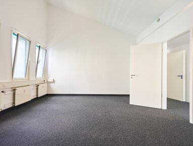 Lagerhalle zur Miete 6,50 € 24,4 m² Lagerfläche Am Hochacker 3-5 Neukeferloh Grasbrunn 85630