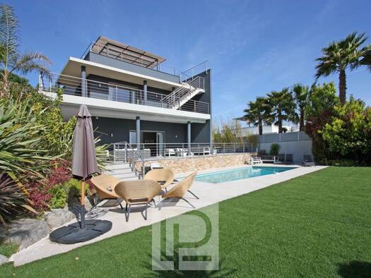Haus zum Kauf 2.200.000 € 300 m² 3.700 m² Grundstück Croix des Gardes Cannes 06400
