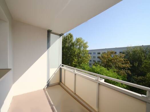 Wohnung zur Miete 340 € 3 Zimmer 61,8 m² 1. Geschoss frei ab sofort Novalisstraße 21 Lutherstadt Eisleben Eisleben 06295