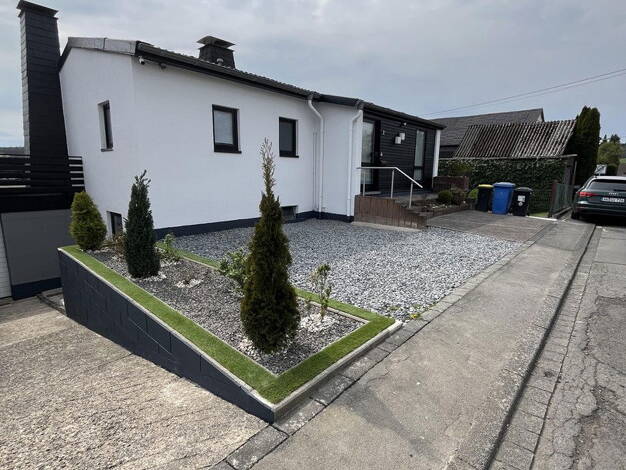Einfamilienhaus zum Kauf provisionsfrei 245.000 € 5 Zimmer 114 m² 763 m² Grundstück Berod 57614