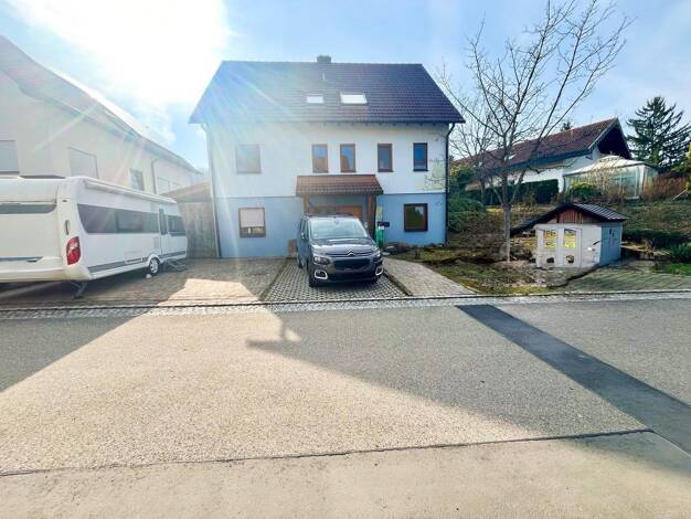 Einfamilienhaus zum Kauf 560.000 € 9 Zimmer 193,3 m² 445 m² Grundstück frei ab 01.10.2026 Untersteinbach Pfedelbach 74629