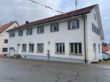 Haus zum Kauf 280.000 € 7 Zimmer 317,1 m² 392 m² Grundstück frei ab sofort Böttingen 78583