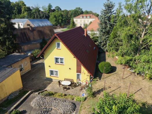 Einfamilienhaus zum Kauf 225.000 € 5 Zimmer 118,9 m² 3.278 m² Grundstück Ragewitz Stauchitz 01594