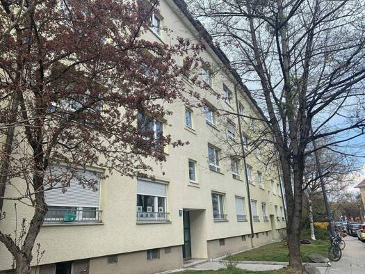 Studio zum Kauf 195.000 € 1 Zimmer 23 m² 1. Geschoss Sendling München 81371