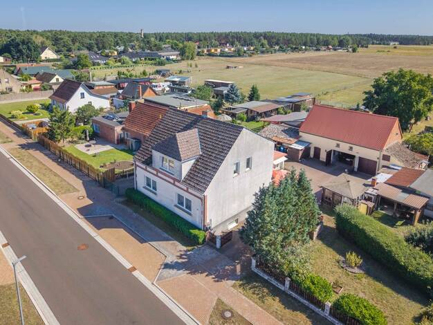 Einfamilienhaus zum Kauf 225.000 € 7 Zimmer 217 m² 1.550 m² Grundstück Dreetz Dreetz 16845