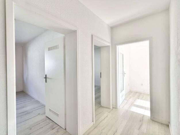 Wohnung zum Kauf provisionsfrei 209.000 € 1 Zimmer 55 m² 2. Geschoss Humboldt-Gremberg Kalk 51105