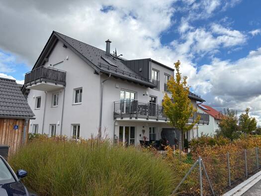 Wohnung zur Miete 750 € 2 Zimmer 66 m² 2. Geschoss frei ab sofort Winhöring Winhöring 84543