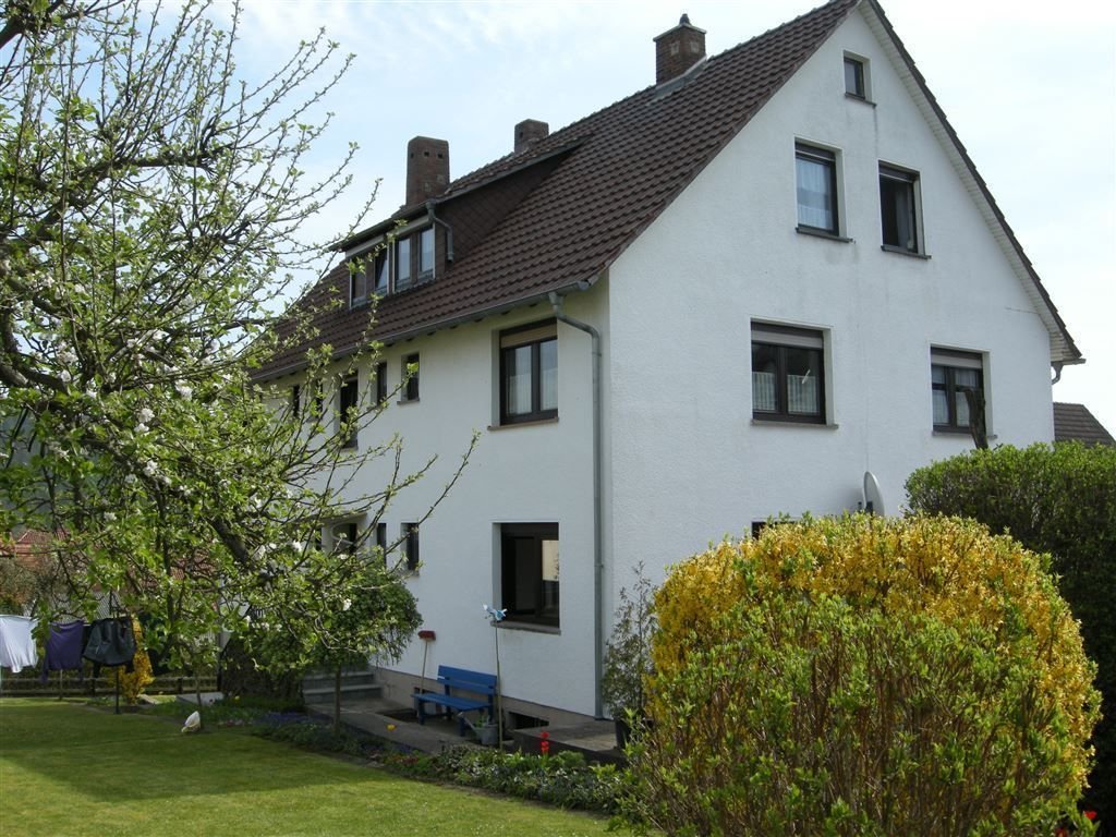 Mehrfamilienhaus zum Kauf als Kapitalanlage geeignet 225.000 € 12 Zimmer 327,3 m²<br/>Wohnfläche 872 m²<br/>Grundstück Röhrigshof Philippsthal (Werra) 36269