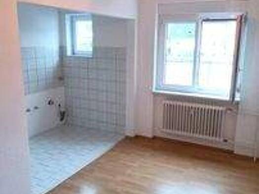 Wohnung zur Miete 450 € 1,5 Zimmer 40,7 m² 1. Geschoss frei ab 01.03.2026 Singen 78224