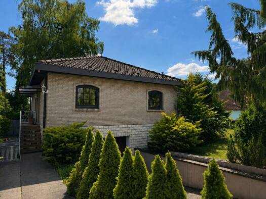 Bungalow zum Kauf 286.000 € 5 Zimmer 120 m² 584 m² Grundstück Wallerfangen Wallerfangen 66798