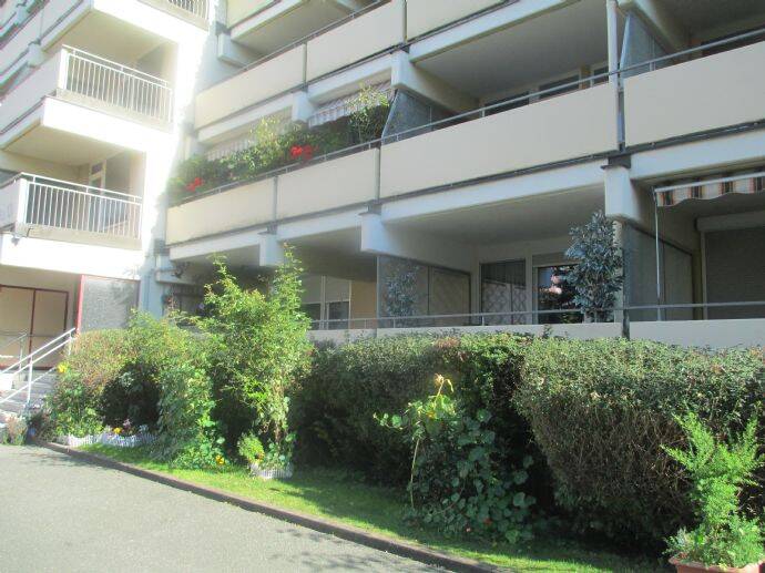 1,5-Zimmer-Eigentumswohnung mit sehr großer Loggia als ideale Kapitalanlage – Nürnberg – Vorschaubild 3