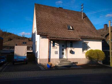 Einfamilienhaus zum Kauf 208.000 € 140 m² 354 m² Grundstück Herdorf Herdorf 57562