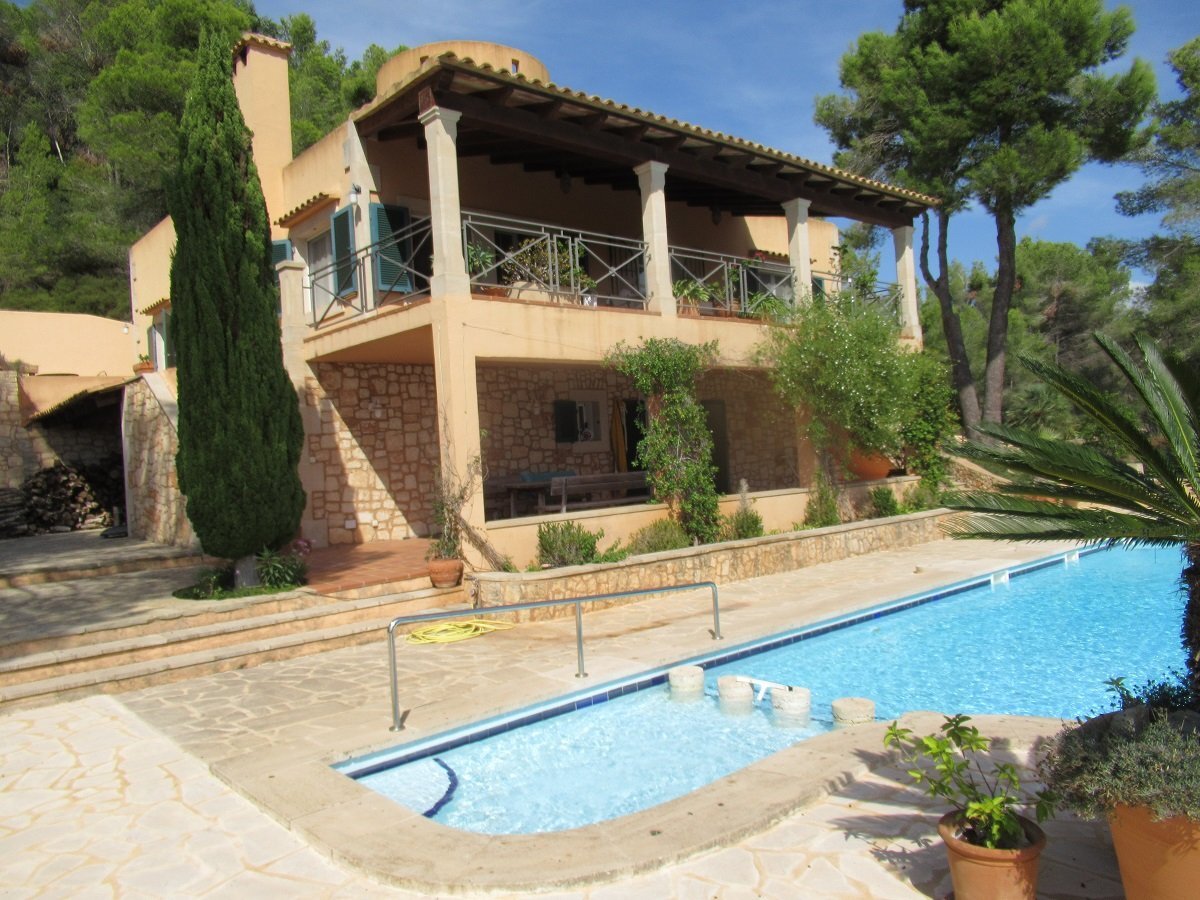 Villa zum Kauf provisionsfrei 950.000 € 2 Zimmer 180 m²<br/>Wohnfläche 12.500 m²<br/>Grundstück ab sofort<br/>Verfügbarkeit Calonge, Mallorca