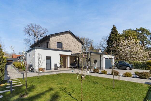 Einfamilienhaus zum Kauf 1.300.000 € 5 Zimmer 185 m² 1.008 m² Grundstück Bergfelde Hohen Neuendorf 16562