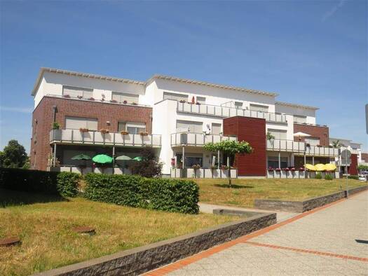 Wohnung zur Miete 1.262 € 3 Zimmer 90,2 m² 1. Geschoss frei ab sofort Am Leineufer 8 Bitterfeld Bitterfeld-Wolfen 06749