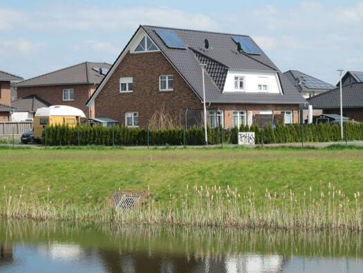 Doppelhaushälfte zur Miete 1.200 € 4,5 Zimmer 115,9 m² 350 m² Grundstück frei ab 01.06.2026 Apensen 21641