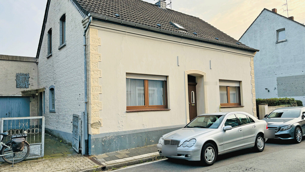 Einfamilienhaus zum Kauf 399.000 € 5 Zimmer 157 m²<br/>Wohnfläche 1.092 m²<br/>Grundstück Asberg Moers 47441