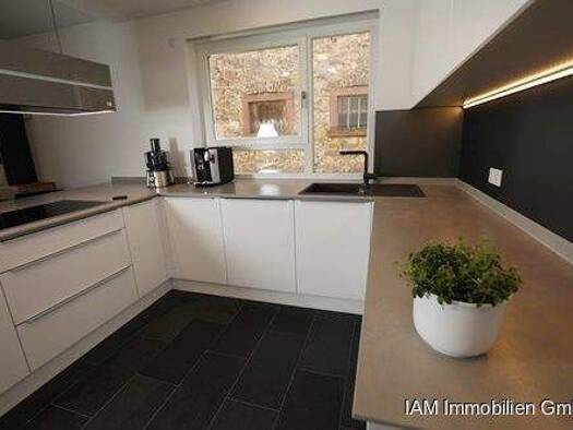 Einfamilienhaus zur Miete 3.100 € 7 Zimmer 210 m² 300 m² Grundstück frei ab 01.03.2026 Junkergasse 7b Niederdorfelden 61138