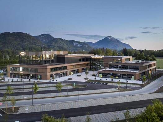 Gastronomie/Hotel zur Miete - Erstbezug Kaiserreich-Straße 4-6 Kiefersfelden 83088