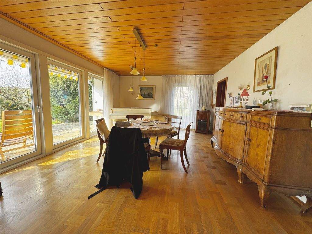 Immobilie in Kassel - Großzügiges Ein- bis Zweifamilienhaus in gefragter Lage von Kassel-Kirchditmold - Bild 4