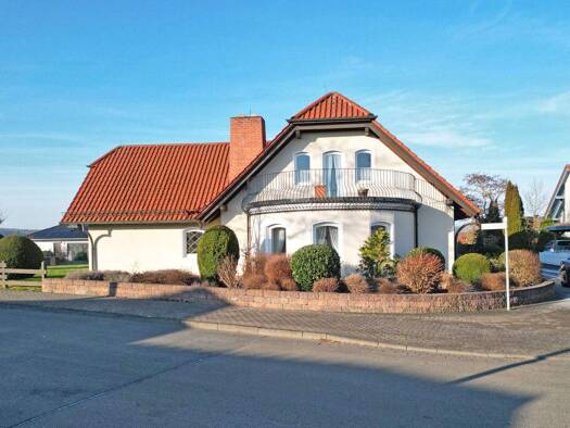 Einfamilienhaus zur Miete 1.100 € 4 Zimmer 150 m² 636 m² Grundstück Wolfhagen 34466