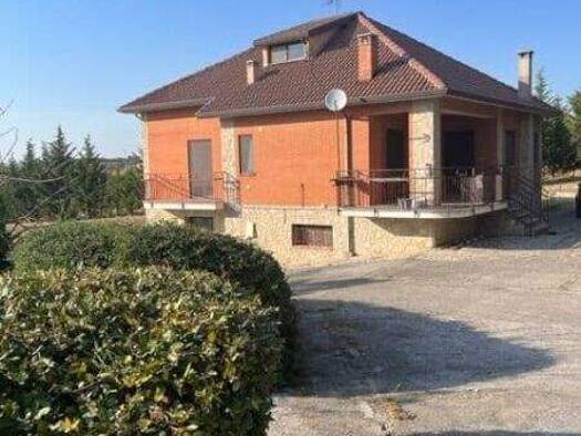 Einfamilienhaus zum Kauf 449.000 € 248 m² Avigliano 85021