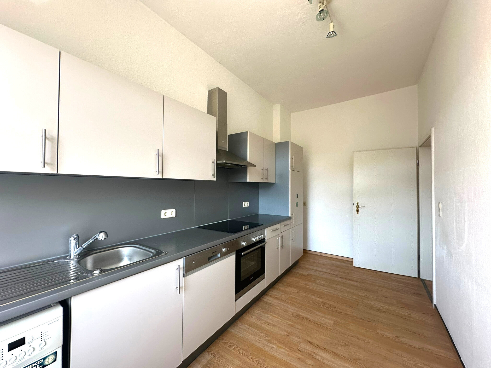 Wohnung zur Miete 450 € 3 Zimmer 75 m²<br/>Wohnfläche 1.<br/>Geschoss Jauernicker Straße 40 Südstadt Görlitz 02826