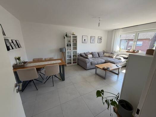 Wohnung zur Miete 750 € 2 Zimmer 60 m² Geschoss 1/2 frei ab 01.09.2026 Hövelhof Hövelhof 33161