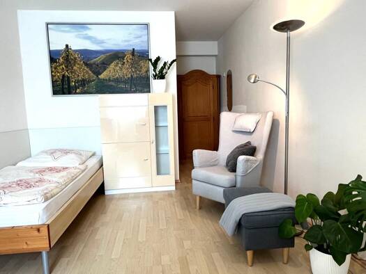 Wohnung zur Miete Wohnen auf Zeit 810 € 1 Zimmer 21 m² frei ab 01.03.2026 Klosterstrasse 0 Leonberg 71229