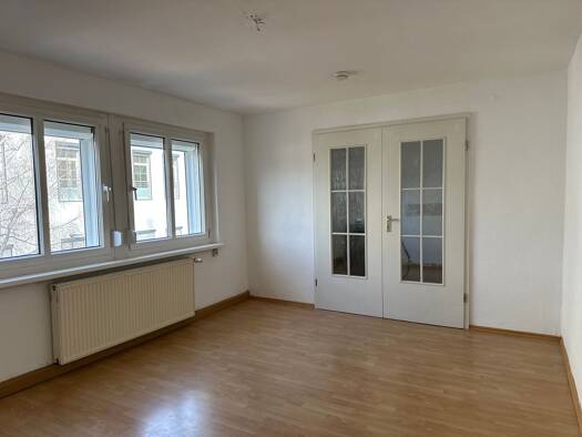 Wohnung zur Miete 600 € 2,5 Zimmer 53 m² Geschoss 2/4 frei ab sofort Altstadt Würzburg 97072