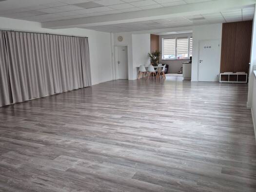 Büro zur Miete provisionsfrei 70 € 1 Zimmer 120 m² Bürofläche Schönbornstraße 64 Garitz Bad Kissingen 97688
