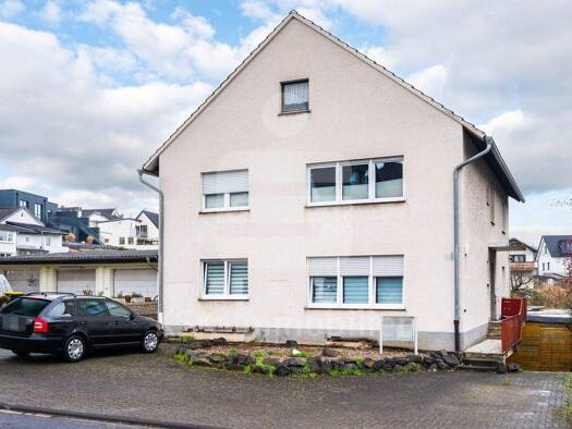Mehrfamilienhaus zum Kauf 499.000 € 8 Zimmer 195 m² 806 m² Grundstück Rösberg Bornheim 53332